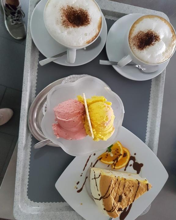 Cafe Lucania Bistro
