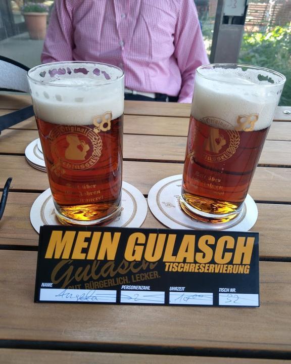 Brauereiausschank Gulasch