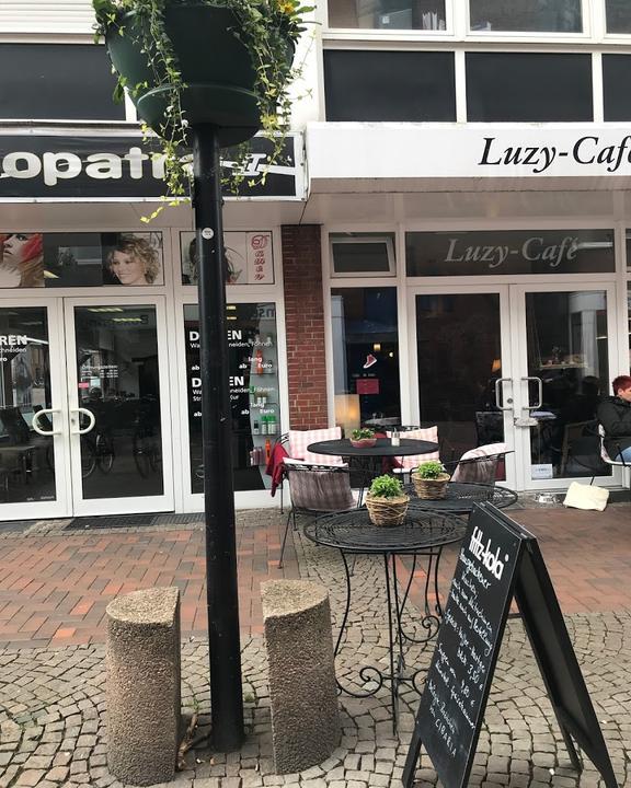 Luzy Café