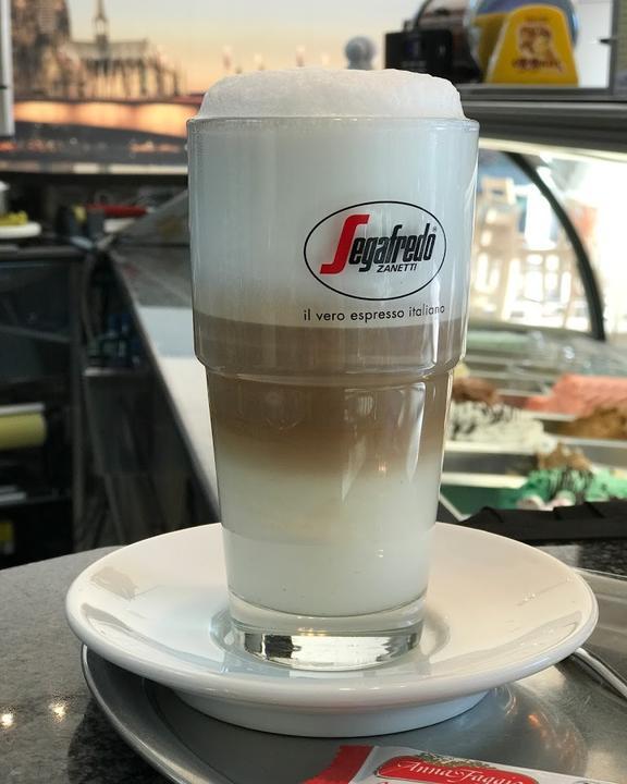 Eiscafe Cappuccino